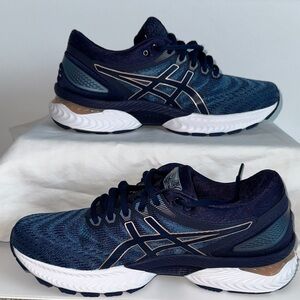 Asics Navy and Gold Wide Gel- Nimbus Athletic Women’s Sneakers Sz 9.5 Wide.